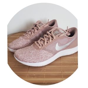 Nike Flex Contact Sneakers